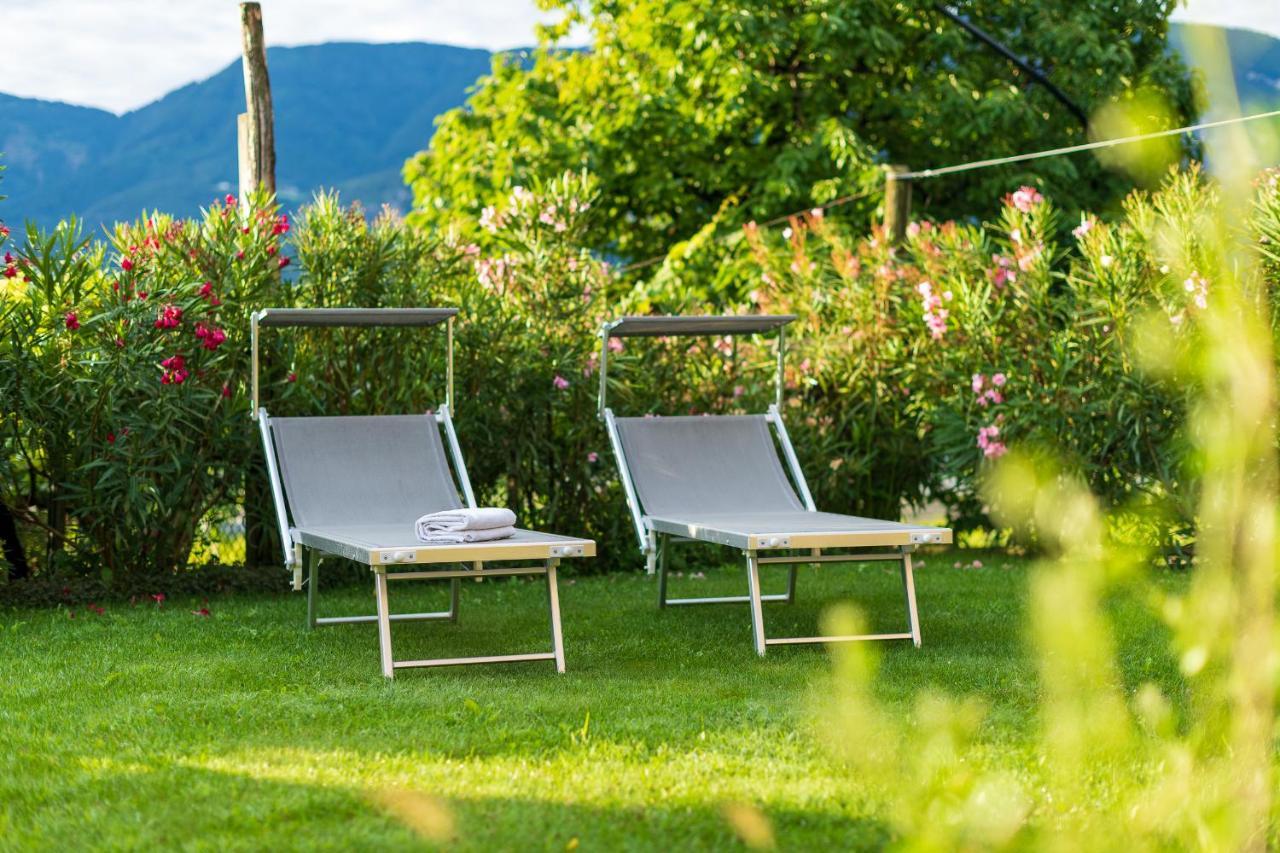Sandhof Ferienwohnungen Termeno Esterno foto